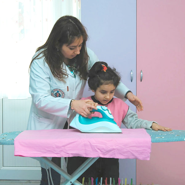OzbakmVeGunlukYasamBecerlerUygulamaEv__BesYildiz__2010_09_13_16_45_357