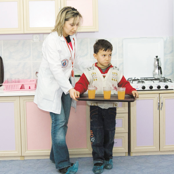OzbakmVeGunlukYasamBecerlerUygulamaEv__BesYildiz__2010_09_13_16_45_358